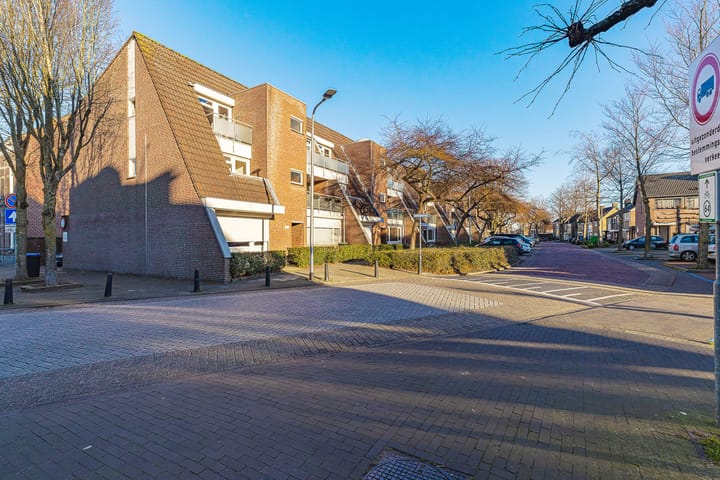 Foto 37 van Caspar Damstraat 33