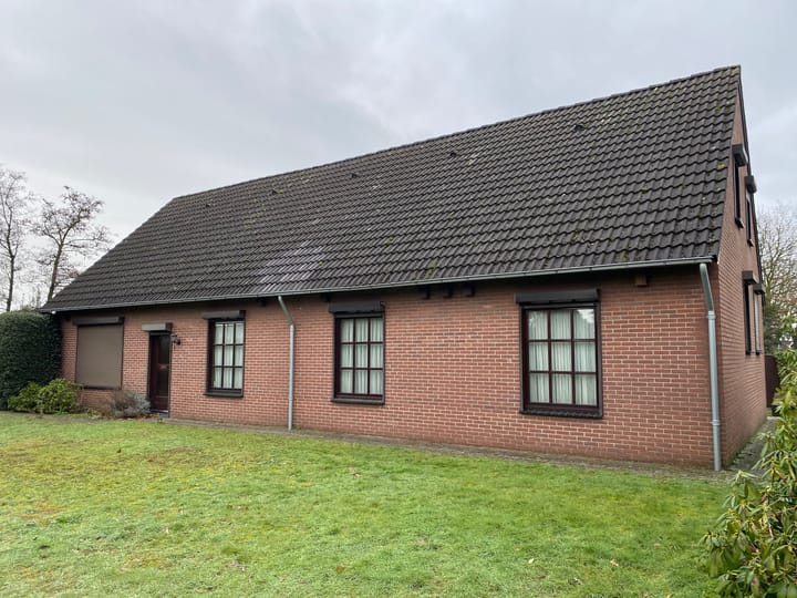 Foto 1 van Erfstraat 1