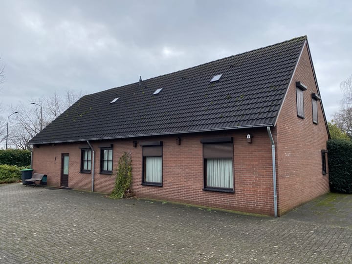 Foto 3 van Erfstraat 1