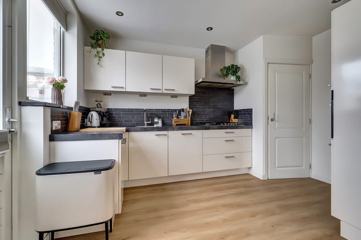 Foto 21 van van Bronkhorststraat 7