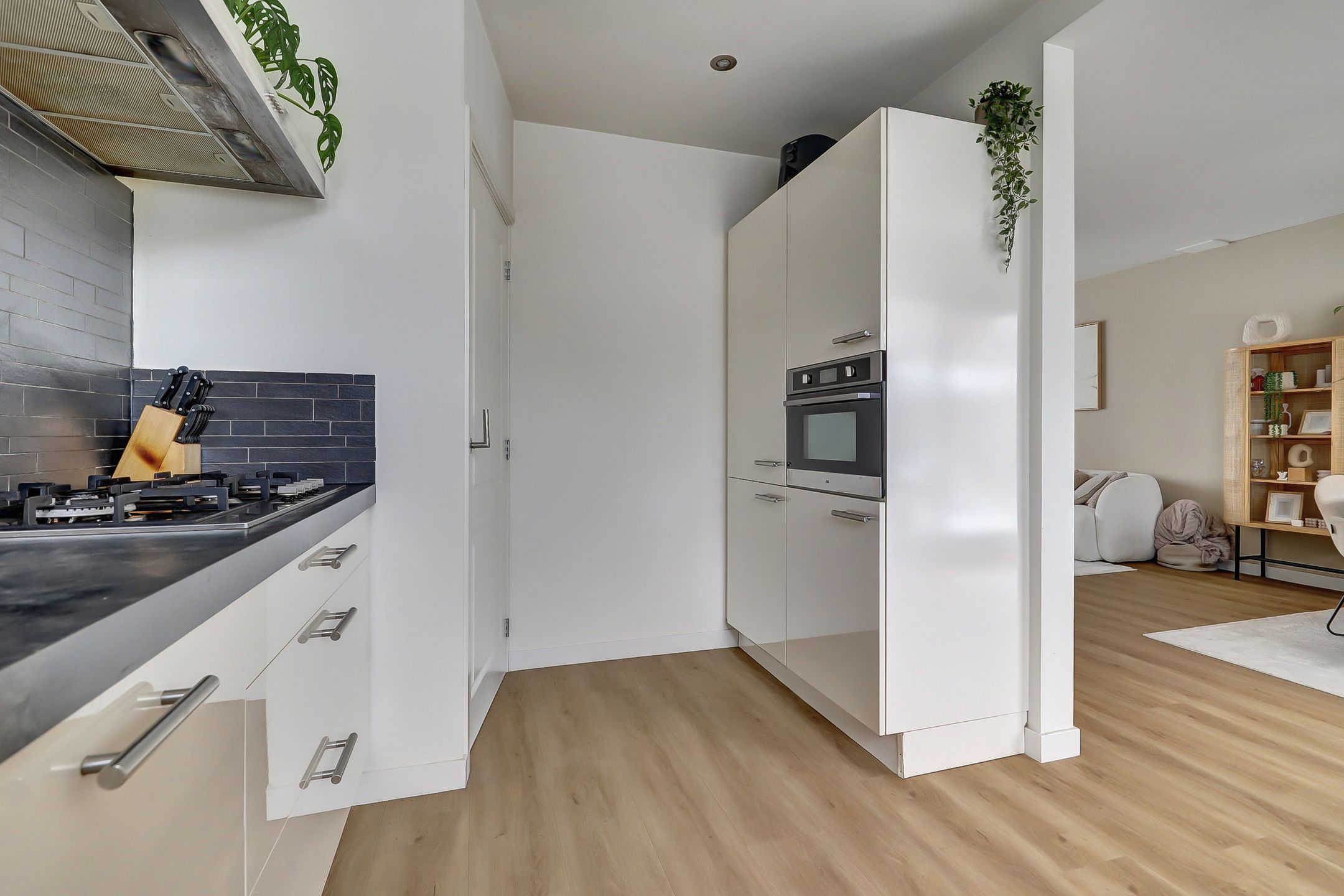 Foto 24 van van Bronkhorststraat 7