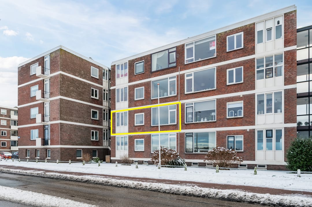 Foto 1 van Rijnmond 76