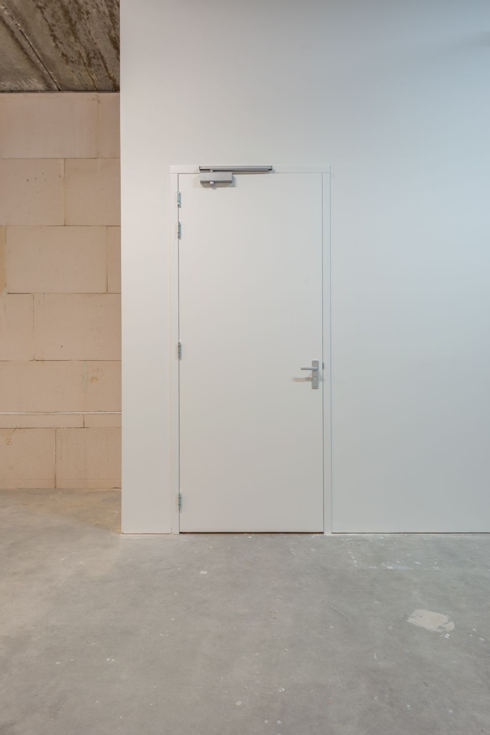 View photo 4 of Eemmeerlaan 2-E