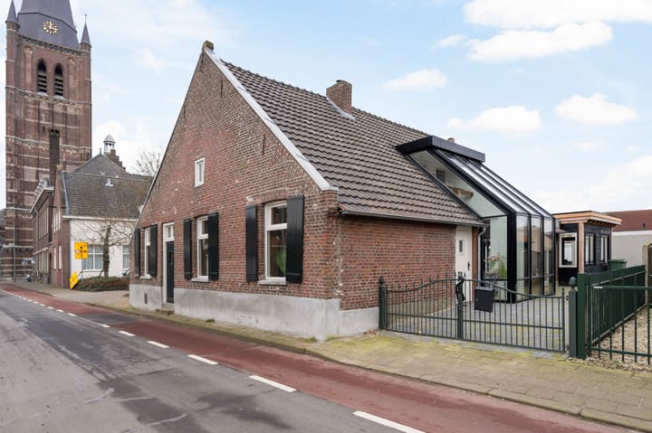 Photo 1 of Burg. Greijmansstraat 29