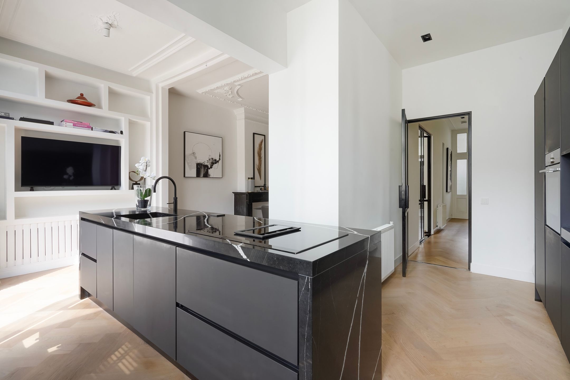 Foto 9 van De Perponcherstraat 136