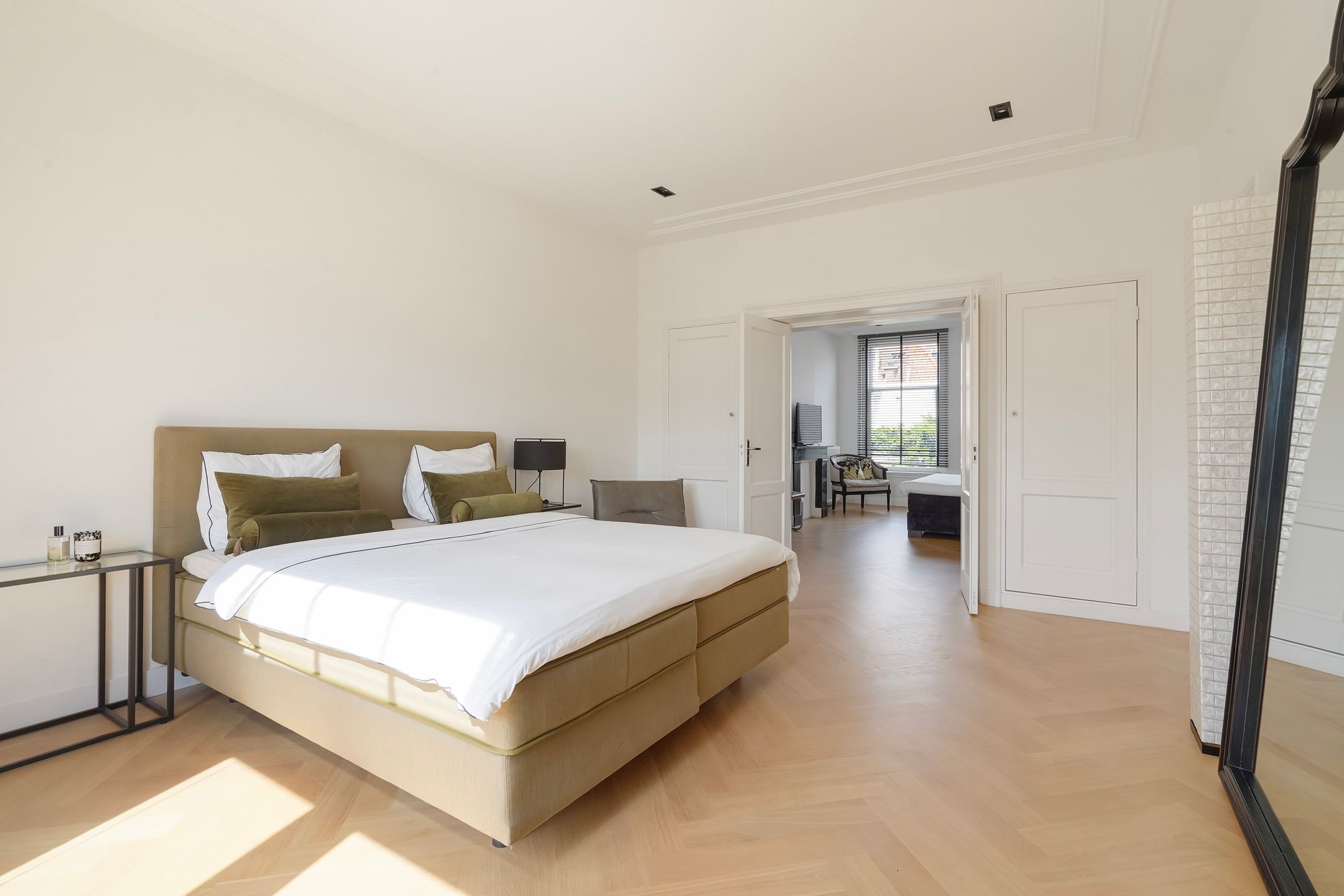 Foto 33 van De Perponcherstraat 136