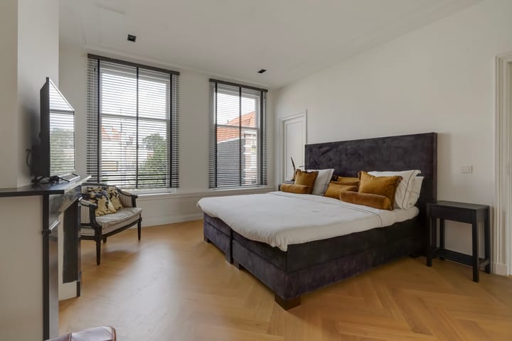 Foto 35 van De Perponcherstraat 136