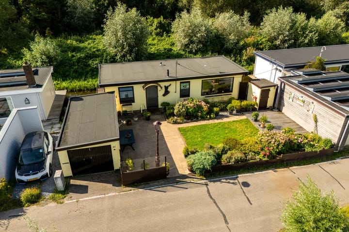 Photo 4 of Woudweeren 27-WS