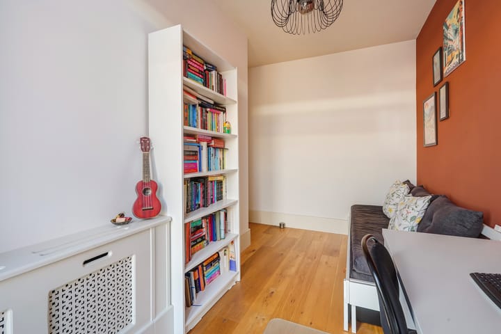 Photo 31 of Garderenstraat 19