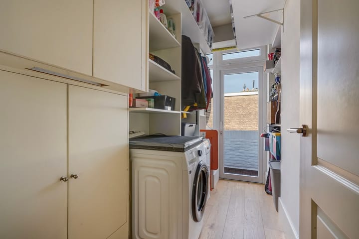 Photo 39 of Garderenstraat 19