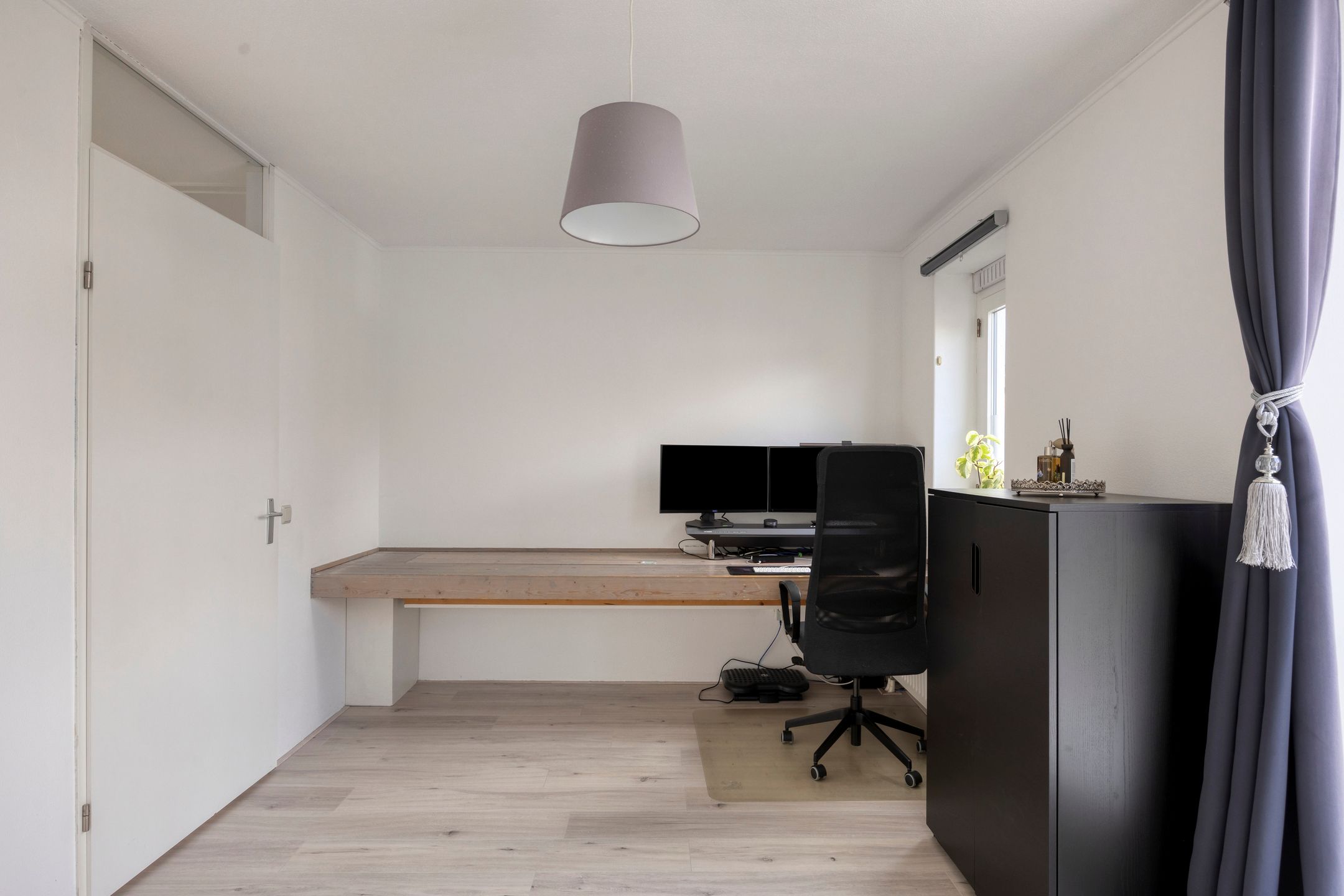 Photo 21 of Wim Kanplein 13