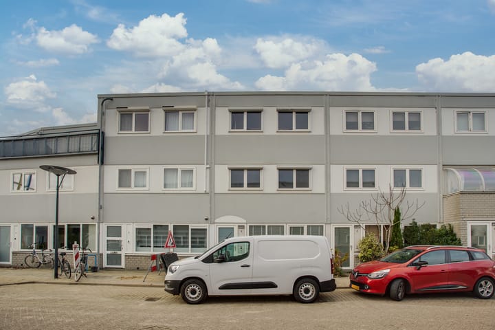 Foto 3 van Margaret Staalstraat 5