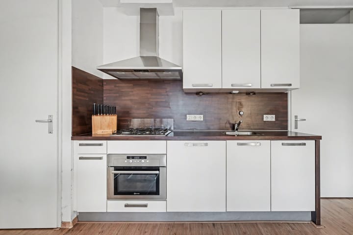 Foto 12 van Mgr. Bosstraat 9-E