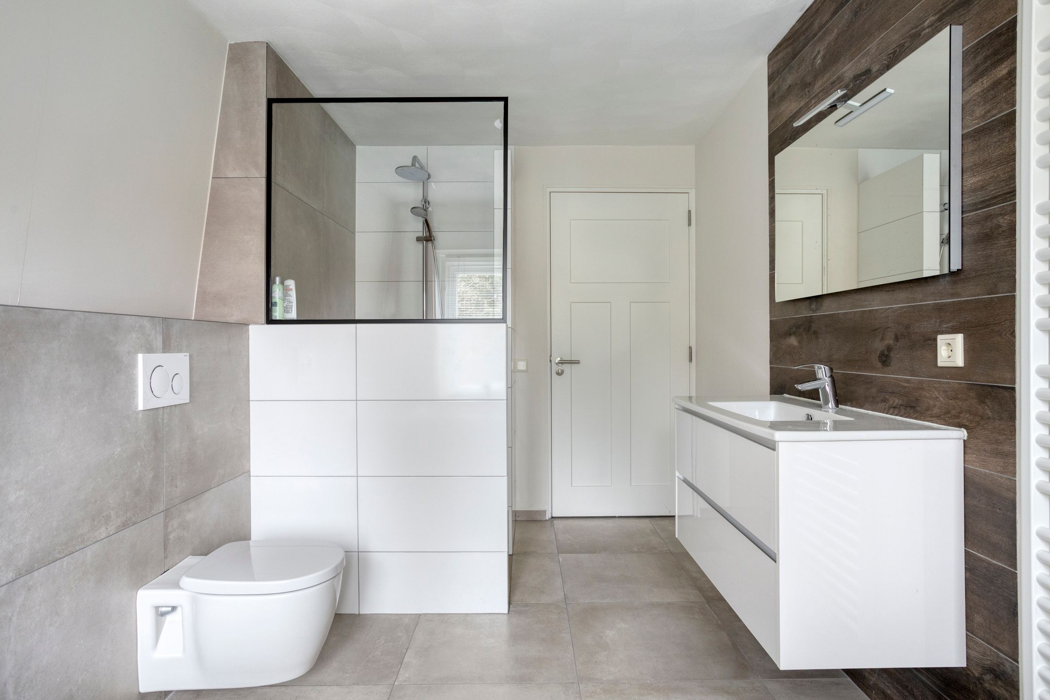 Foto 33 van Tongelresestraat 49