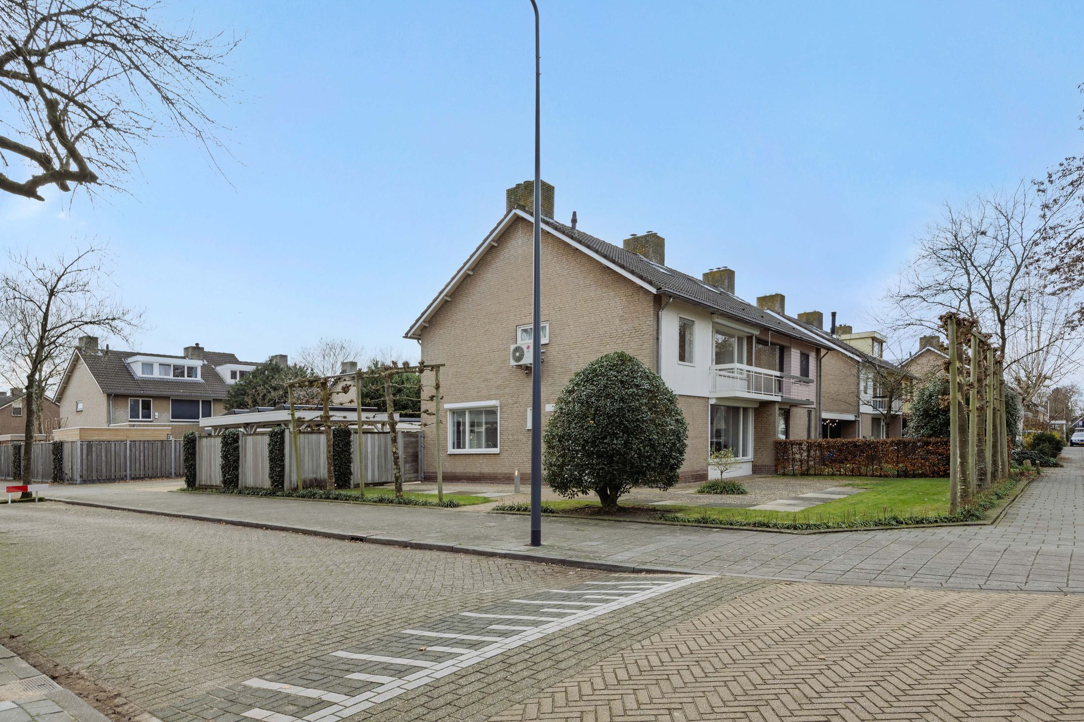 Foto 42 van Kamperfoeliestraat 38