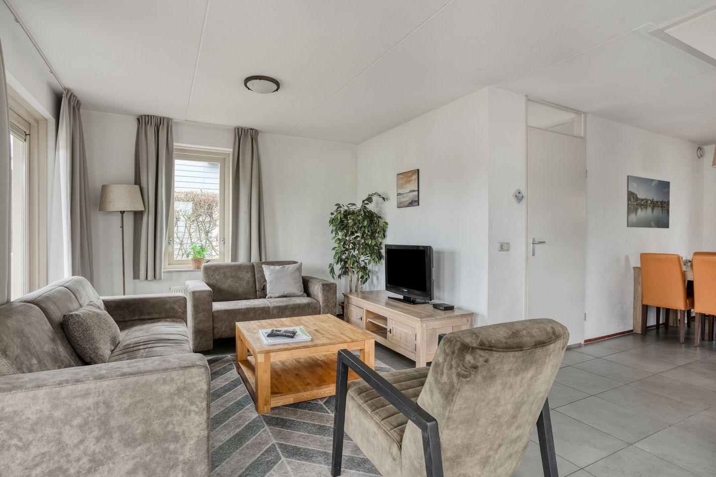 Photo 10 of Wevelsweg 303