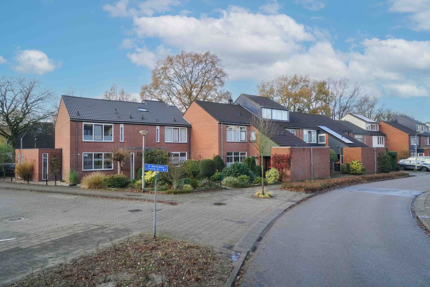 Photo 40 of Tolick 41