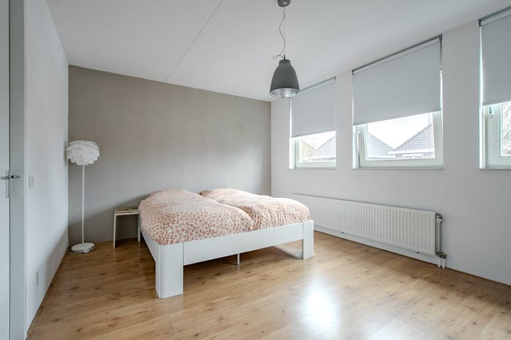 Foto 12 van Roodakker 60