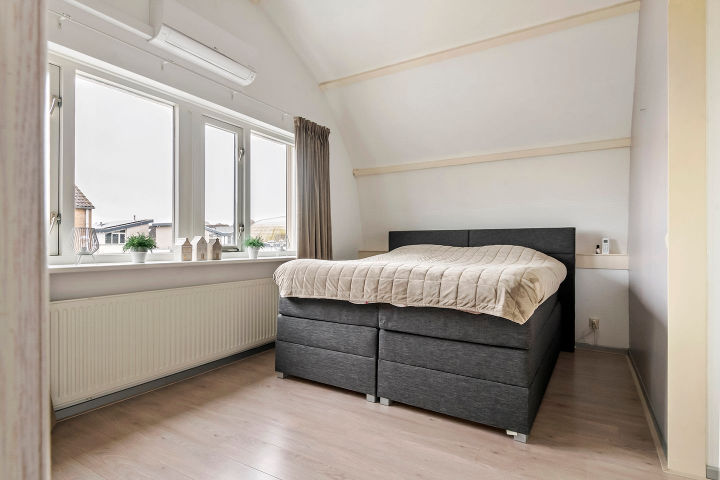 Foto 35 van M. Noordzijstraat 28