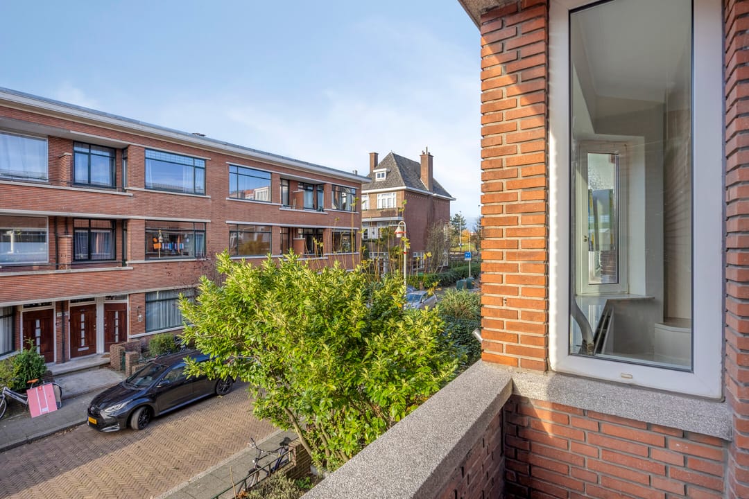 Photo 11 of Van der Aastraat 65