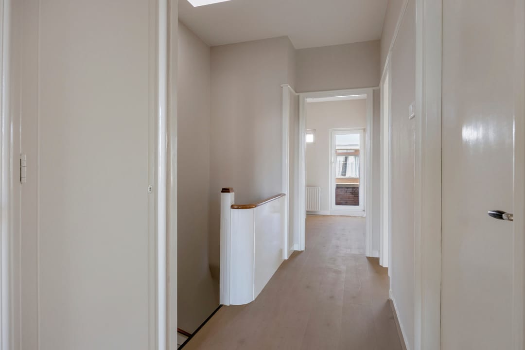 Photo 17 of Van der Aastraat 65