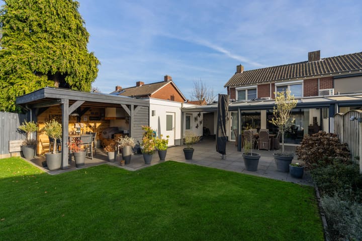 Foto 44 van Overkwartierstraat 7