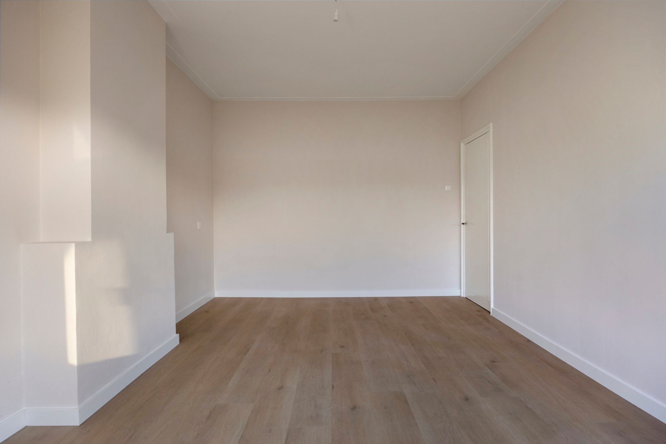 Photo 24 of Van der Aastraat 65