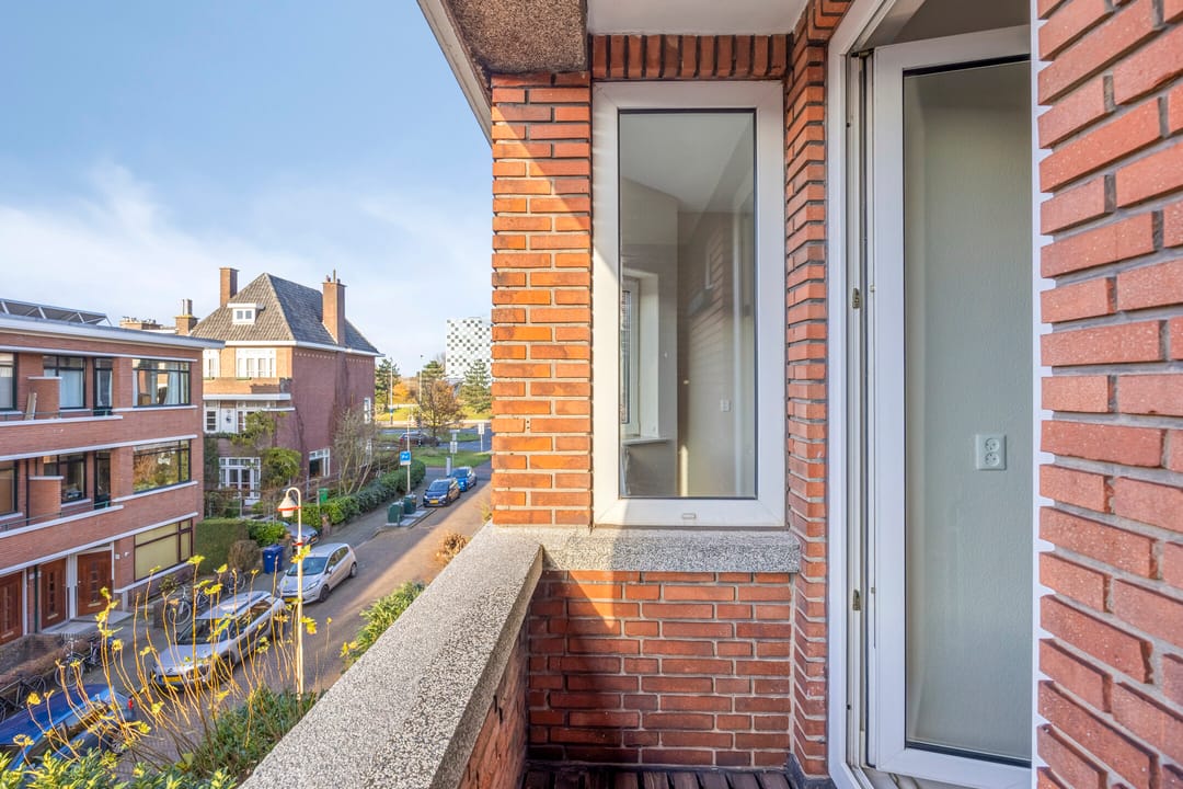 Photo 26 of Van der Aastraat 65