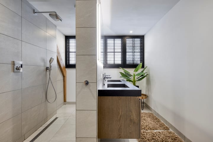 Foto 32 van Everbest 19