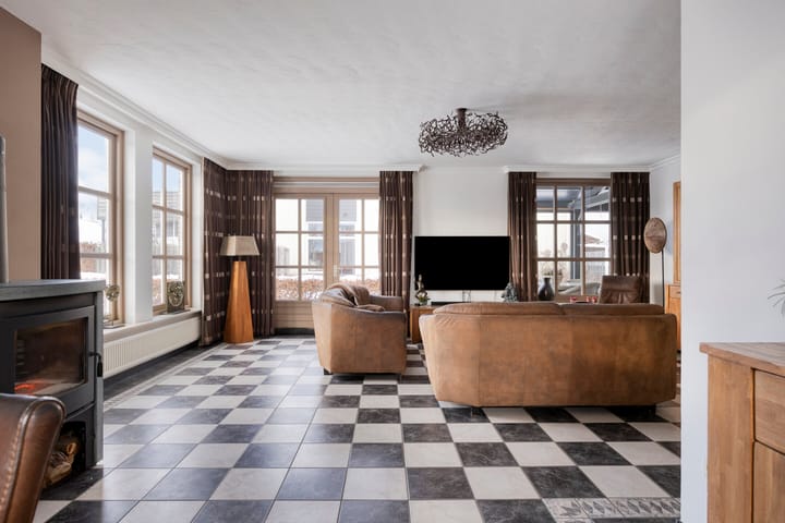 Foto 13 van Everbest 19