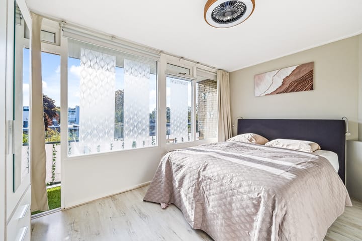 Foto 18 van van Ruysdaellaan 44