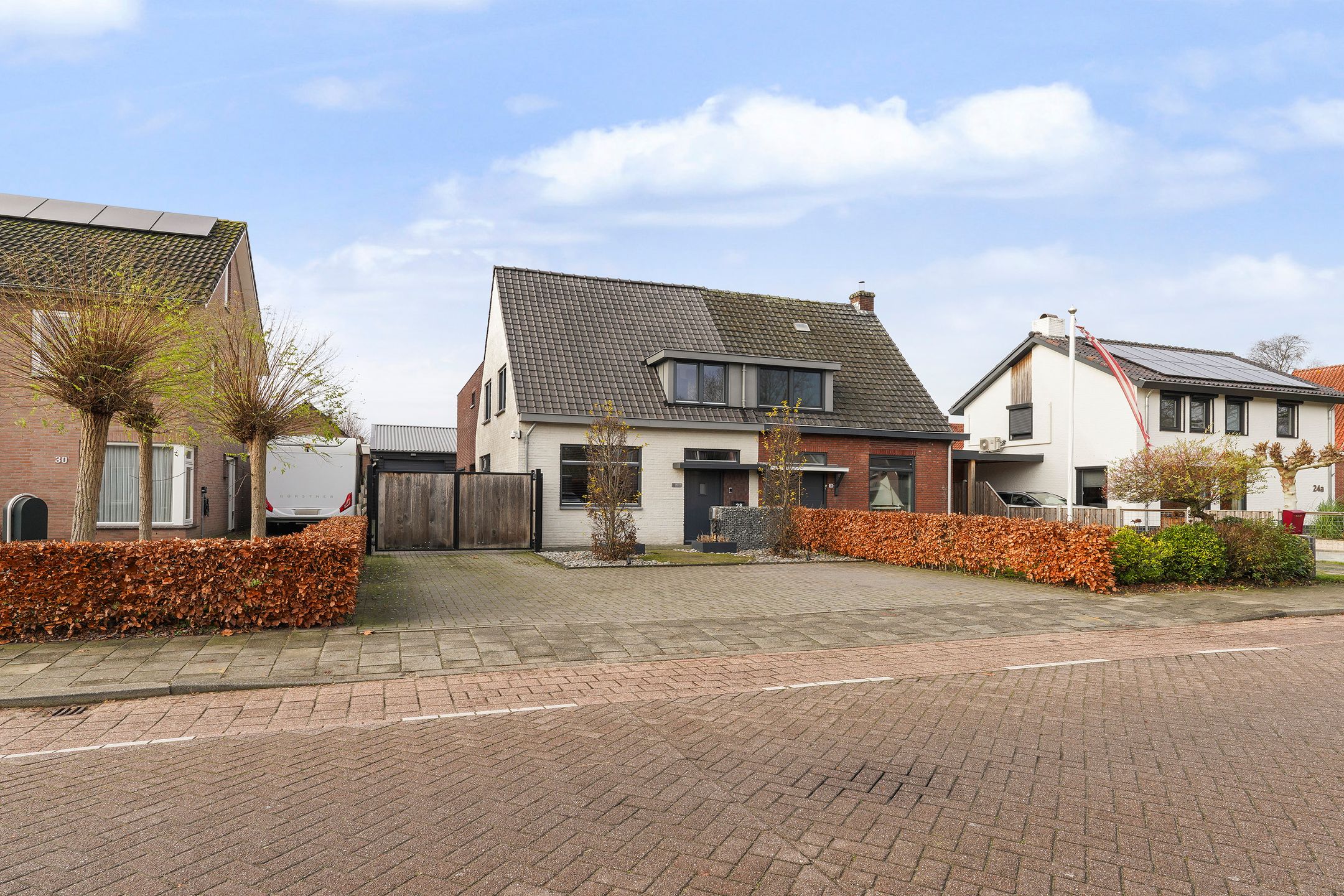Buying a house in The Netherlands., Lennisheuvel 28