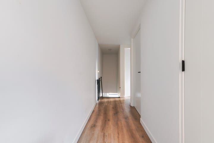 Foto 34 van Lennisheuvel 28