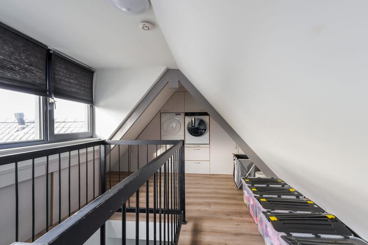 Foto 52 van Lennisheuvel 28