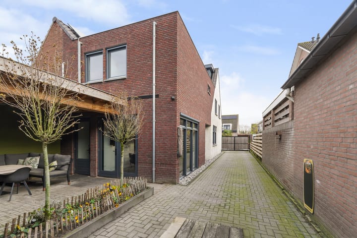 Foto 59 van Lennisheuvel 28