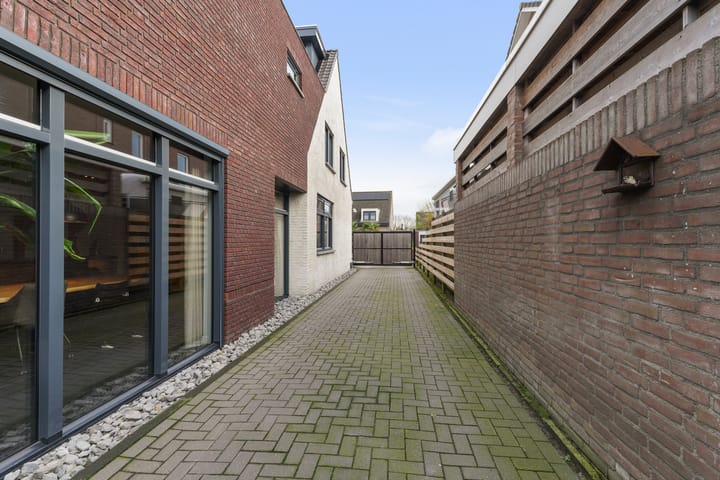 Foto 60 van Lennisheuvel 28