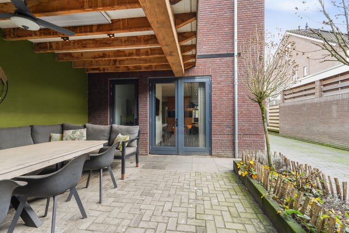 Foto 63 van Lennisheuvel 28