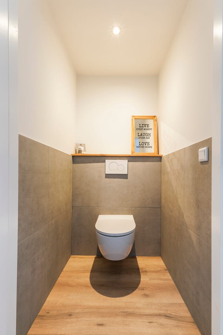 Foto 35 van Lennisheuvel 28