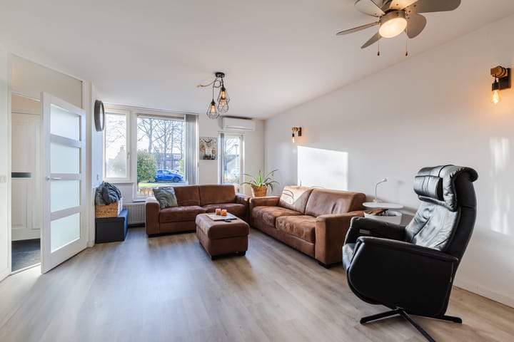 Foto 10 van De Weide 42