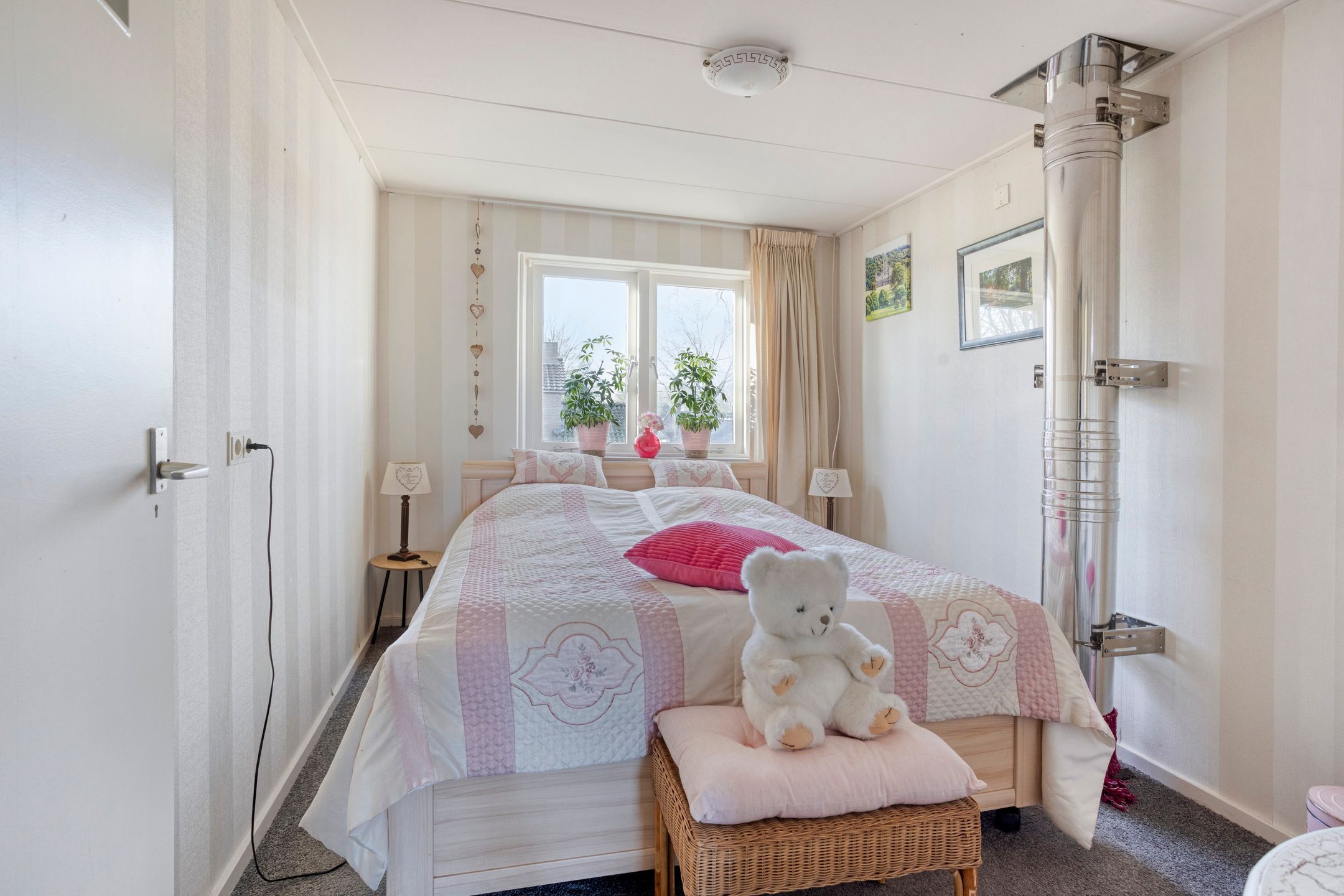 Foto 21 van Middenlaan 22