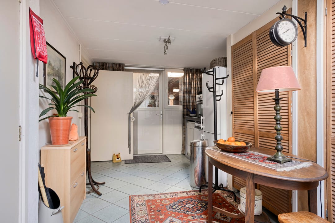 Foto 11 van Middenlaan 22