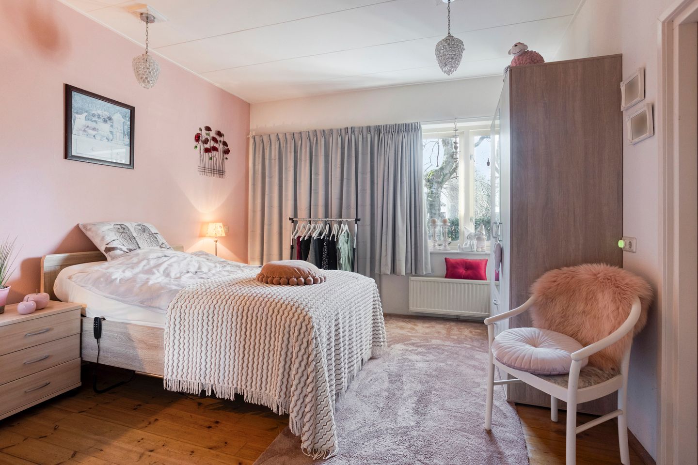 Foto 14 van Middenlaan 22