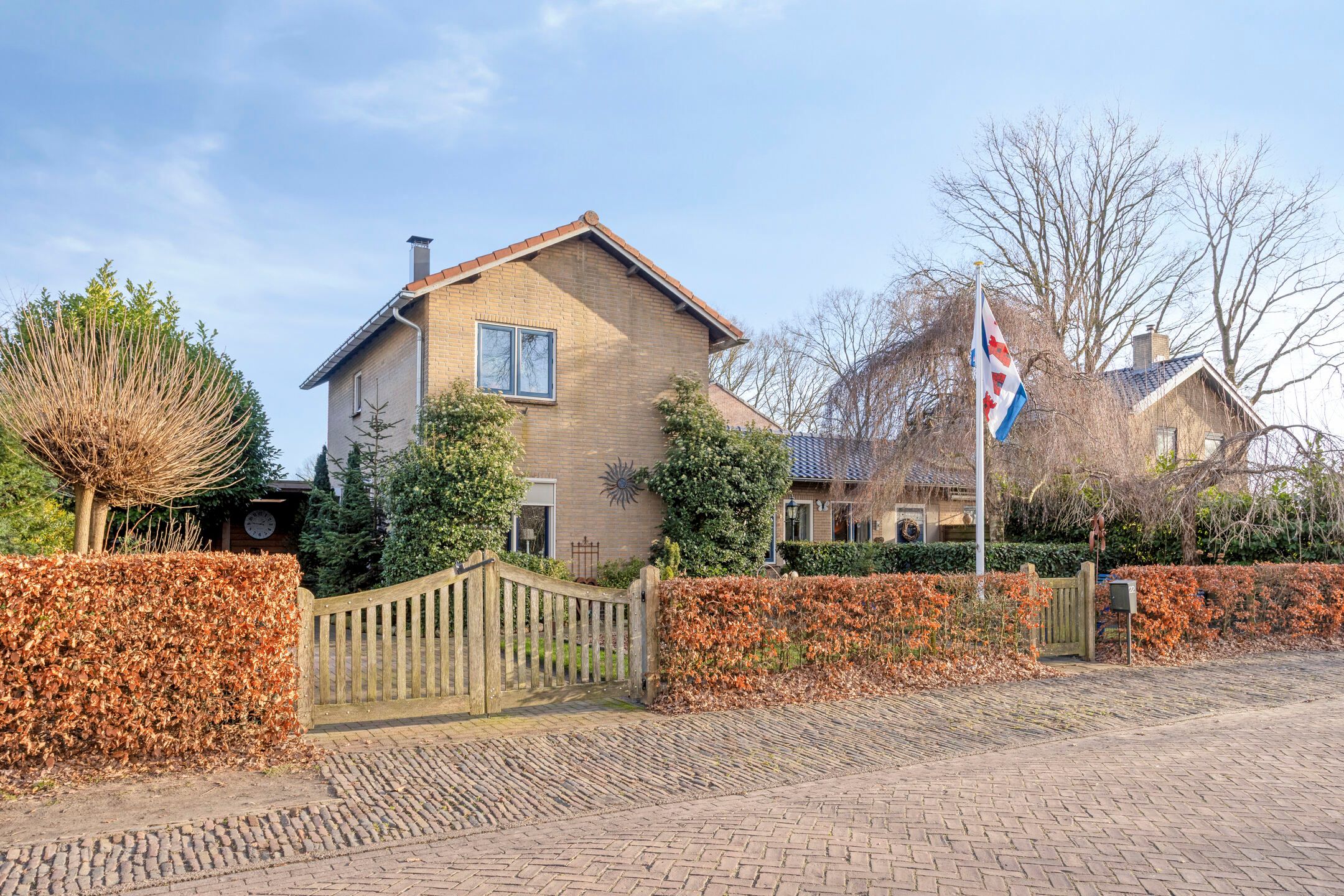 Buying a house in The Netherlands., Middenlaan 22