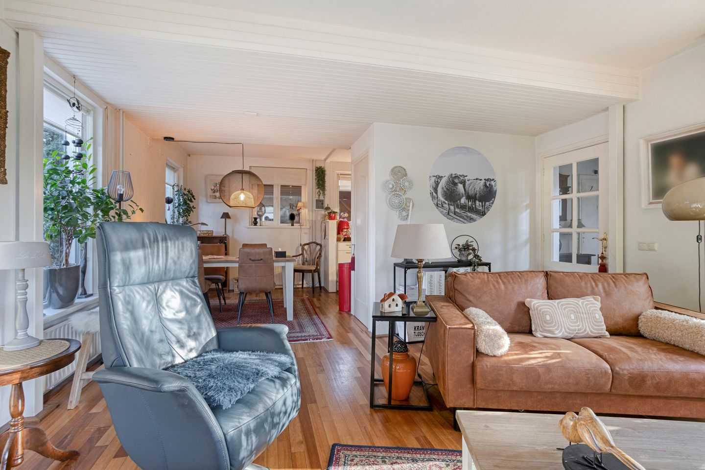 Foto 5 van Middenlaan 22