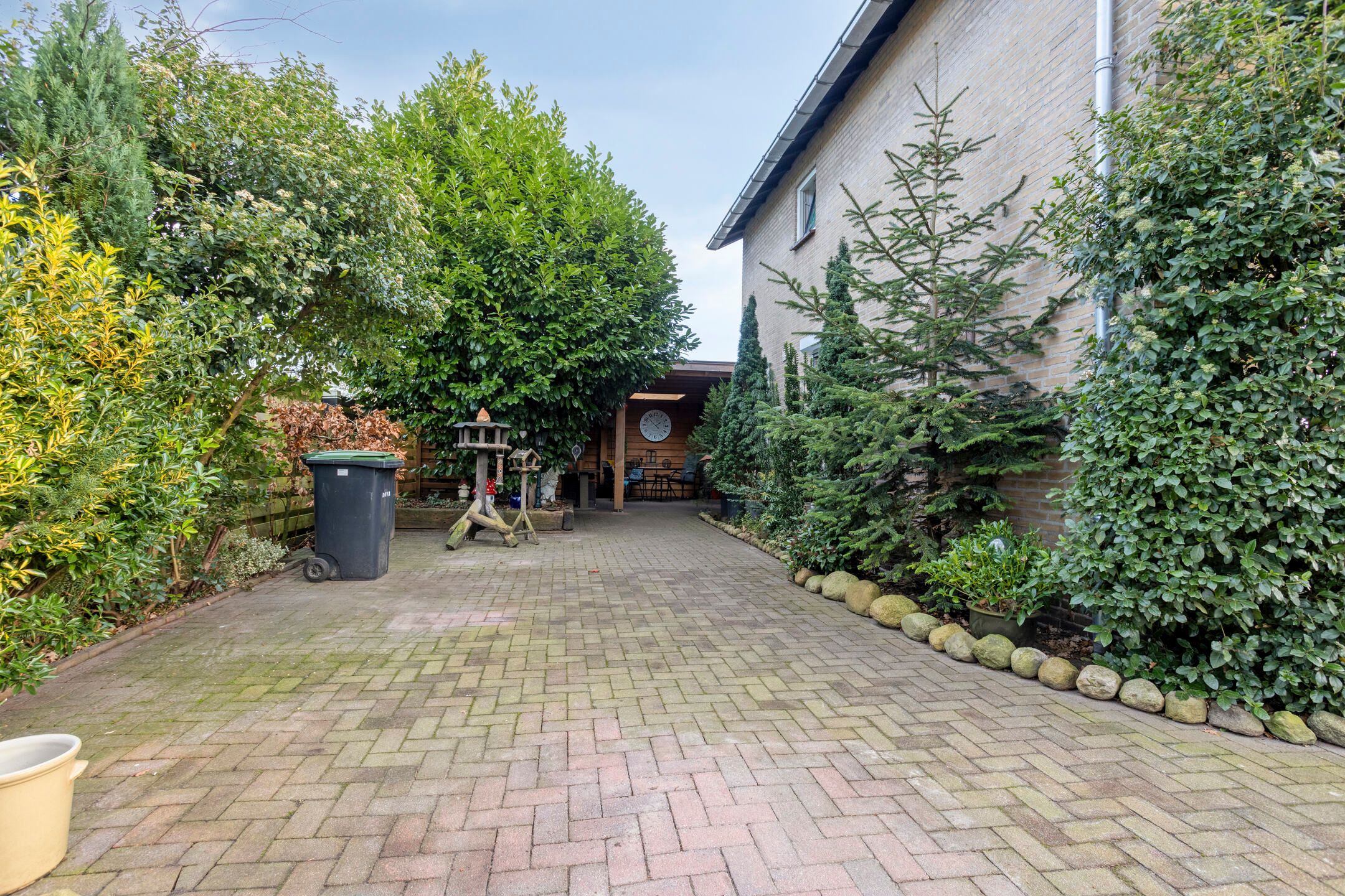 Foto 33 van Middenlaan 22