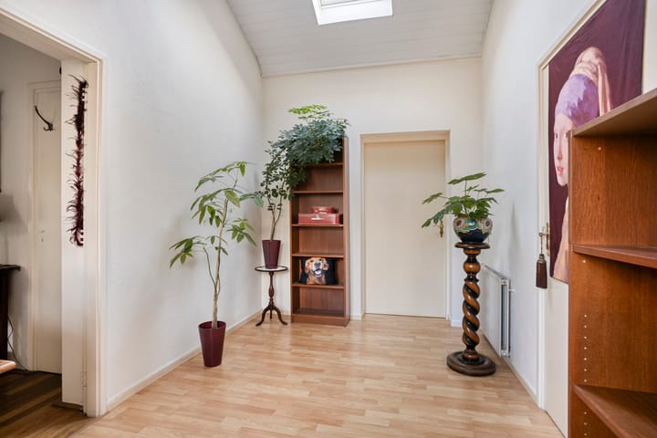 Photo 13 of Middenlaan 22