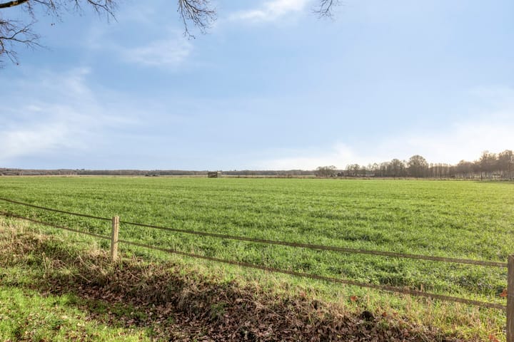 Photo 36 of Middenlaan 22