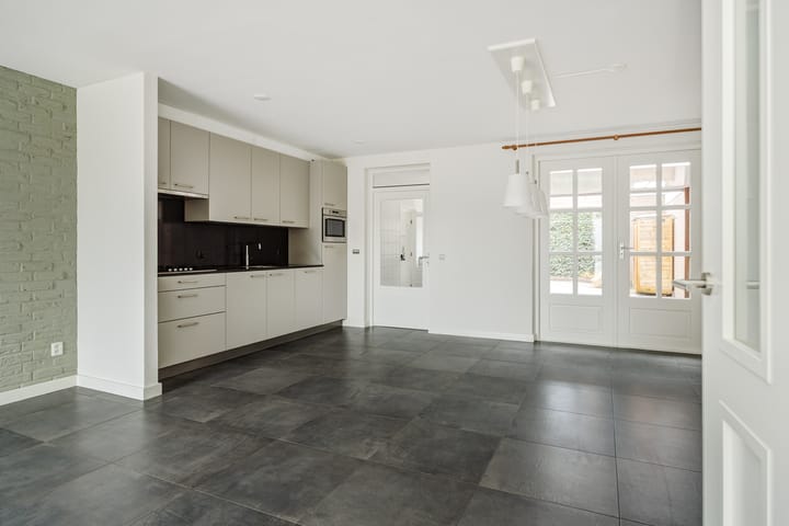 Photo 12 of Oplegger 4