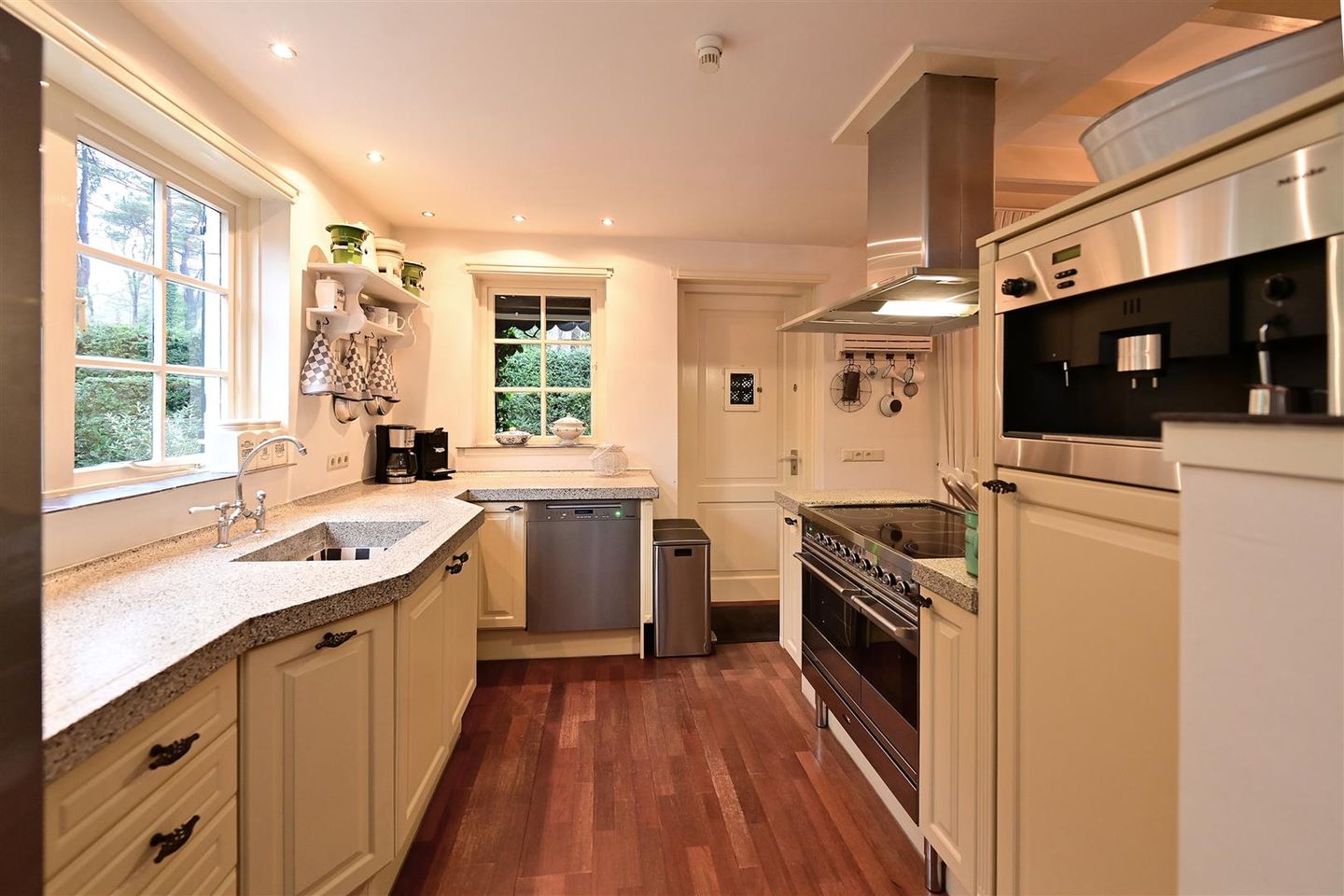 Foto 14 van Noodweg 33