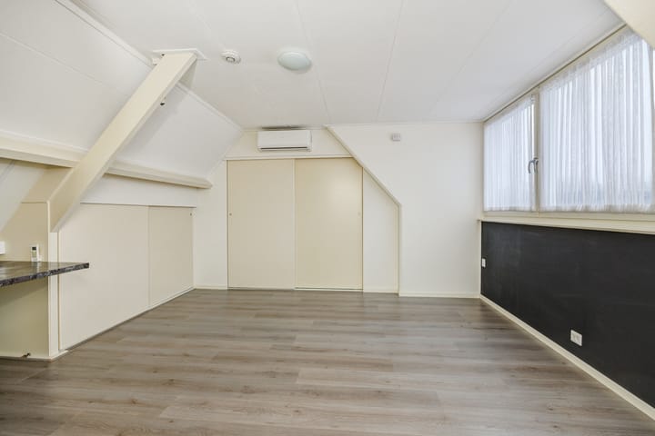 Photo 27 of Oplegger 4